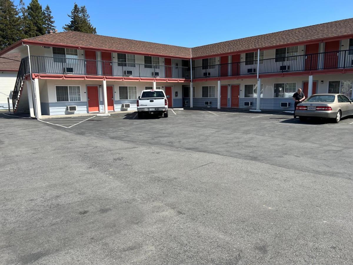 National 9 Motel Santa Cruz Exterior foto
